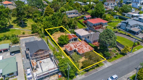 13 Cron Avenue, Te Atatu South, Auckland