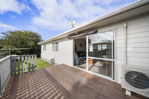 65A Cobham Crescent, Kelston, Auckland