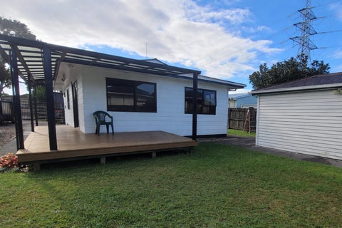 2/256 Porchester Road, Takanini, Auckland