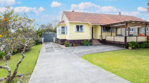 71 Premier Avenue, Point Chevalier, Auckland