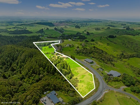 142 Massey Road, Waipu, Waipu