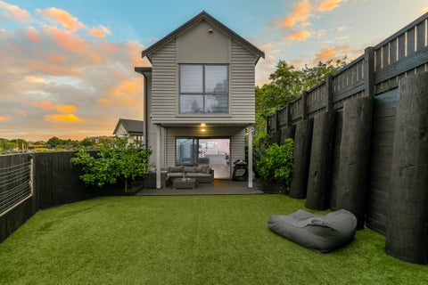 1/27 Powell Street, Avondale, Auckland