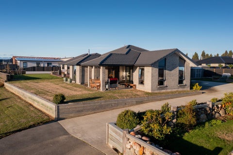 24 Burnby Drive, Te Anau, Te Anau
