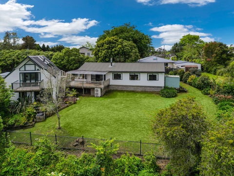 260A HENDERSON VALLEY Road, Henderson, Auckland