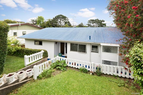 391 Wairau Road, Glenfield, Auckland