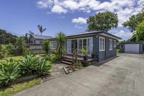 4 Second View Avenue, Beachlands, Auckland