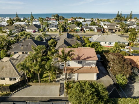 7 Madeleine Terrace, Papamoa Beach, Papamoa