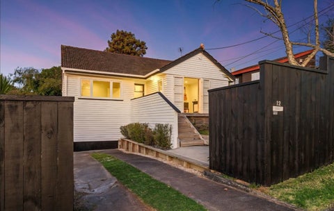 12 Arahoe Road, New Lynn, Auckland