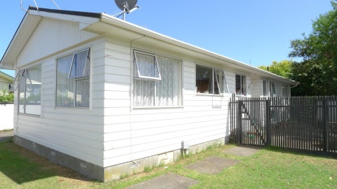 43 Arawhata Road, Paraparaumu