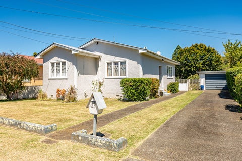 25 Field Street, Aramoho, Whanganui