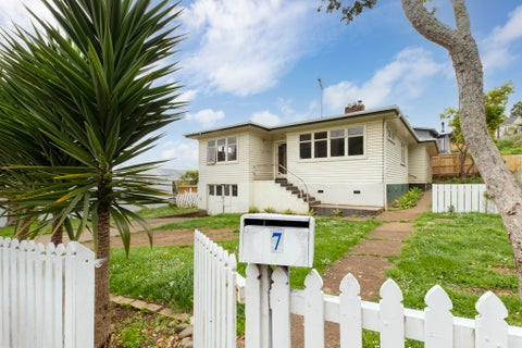 7 Melville Place, Onehunga, Auckland
