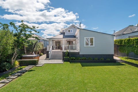 165 Vauxhall Road, Narrow Neck, Auckland