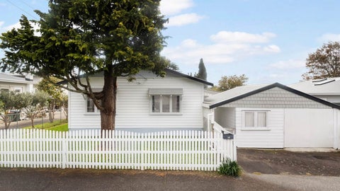13 Miller Street, Point Chevalier, Auckland
