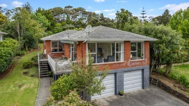 52 Rimutaka Place, Titirangi, Auckland