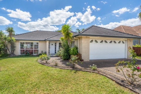 48 Claremont Way, East Tamaki Heights, Auckland