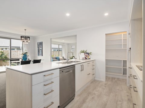 16 Boysenberry Grove, Richmond, Richmond