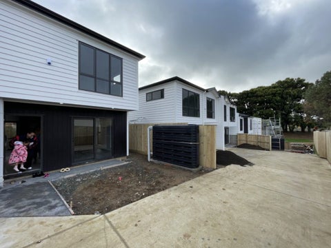 9E Julian Place, Ōtara, Auckland