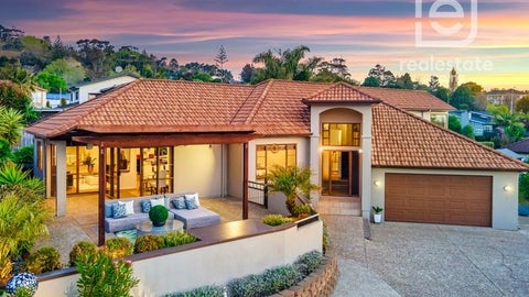 62 Brooke Ridge Rise, East Tamaki Heights, Auckland