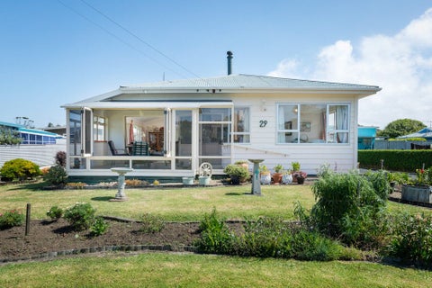29 Roretana Drive, Athenree, Katikati