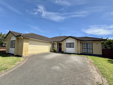 8 Sean Fitzpatrick Place, Papatoetoe, Auckland