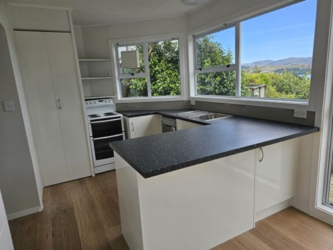 54 Mana View Road, Paremata, Porirua