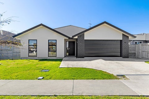 42 Sardinia Grove, Fitzherbert, Palmerston North