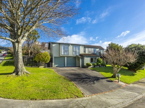 2 Tapestry Grove, Silverstream, Upper Hutt
