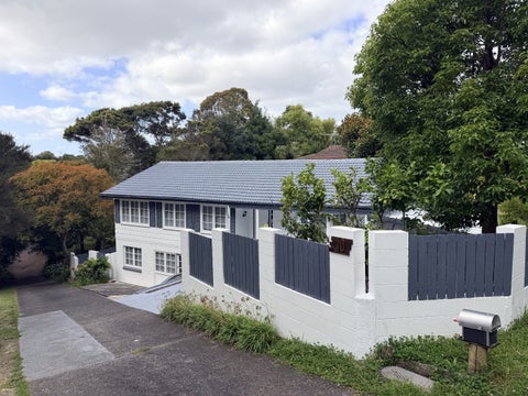 30 Glencourt Place, Glenfield, Auckland