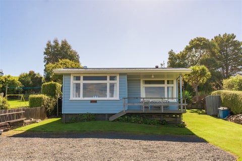 1390 Taieri Mouth Road, Taieri Mouth