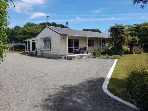 126 Roslyn Road, Levin, Levin