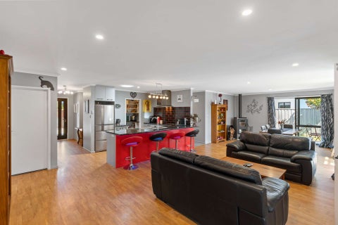 4 Pentire Parade, Lincoln, Lincoln