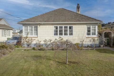 11 Farnham Street, Oamaru North, Oamaru
