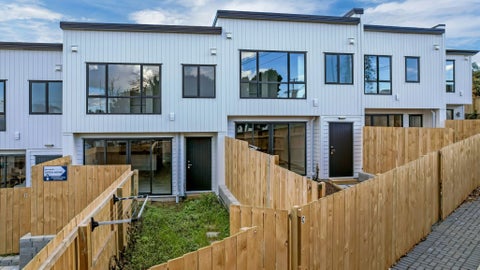 20C Hill Road, Papatoetoe, Auckland