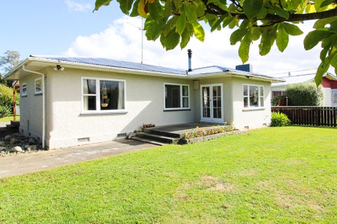 27 Frederick Street, Carterton