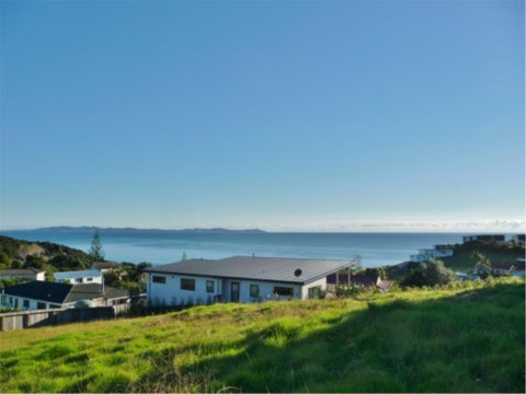 39 Dudley Crescent, Cable Bay, Cable Bay