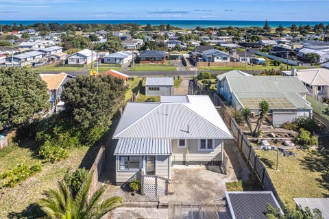 12 Matai Street, Castlecliff, Whanganui