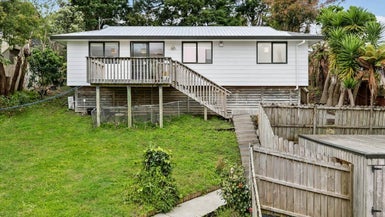 46 Maywood Crescent, Glen Eden, Auckland