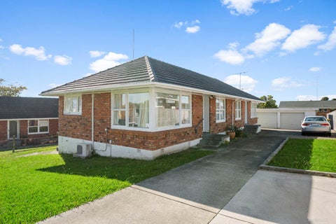 1/12 Liston Street, Northcote, Auckland