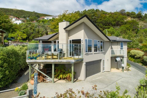 15 Walters Bluff, Atawhai, Nelson