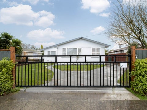 135 Riverbend Road, Onekawa, Napier