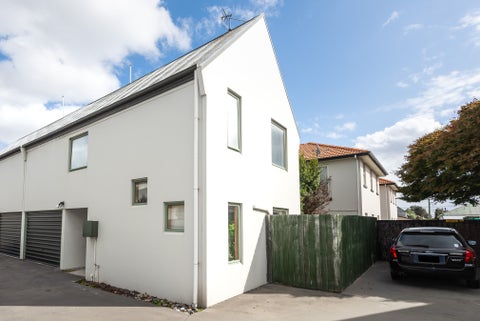 2/11 Crohane Place, Addington, Christchurch