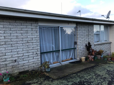 21A Resthill Crescent, Glenview, Hamilton