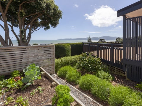 5 Kohutuhutu Road, Raumati Beach, Paraparaumu