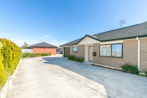 8 Cosmith Lane, Frankton, Hamilton
