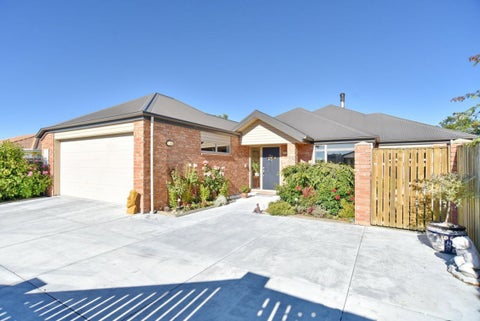 33 Panckhurst Drive, Woodend, Woodend