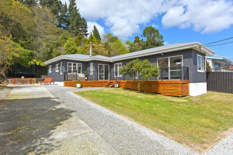 95 Stokes Valley Road, Stokes Valley, Lower Hutt