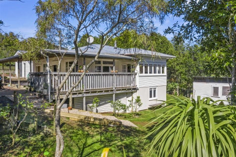 6 Simon Road, Raglan, Raglan