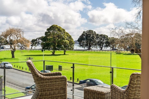 25 Watene Crescent, Orakei, Auckland
