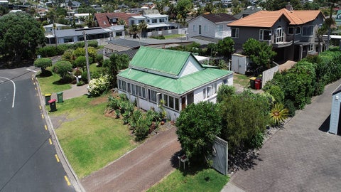 12 Marie Avenue, Red Beach, Whangaparāoa