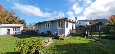 45E Brandon Street, Featherston